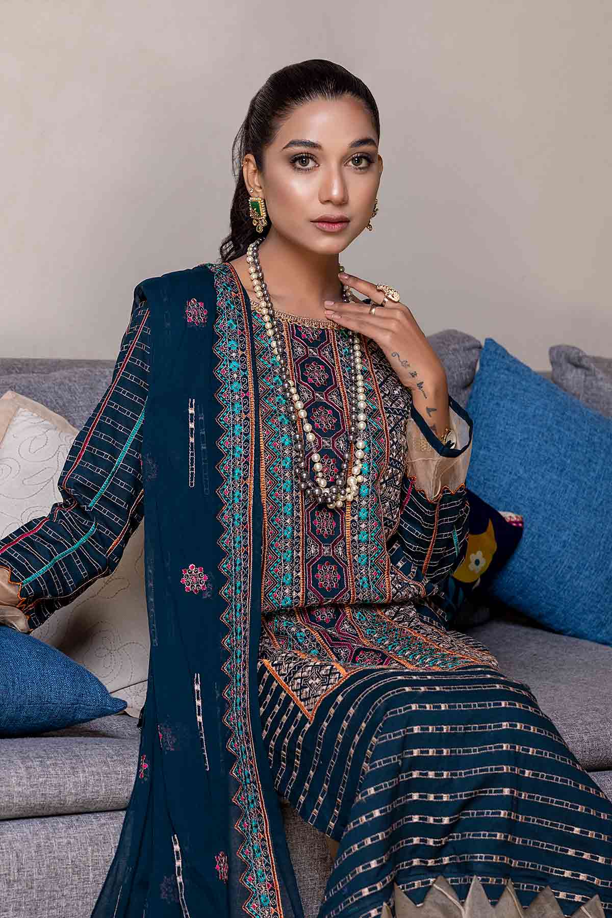 Peridot Meenakari Emb Lawn`22 D#201-B